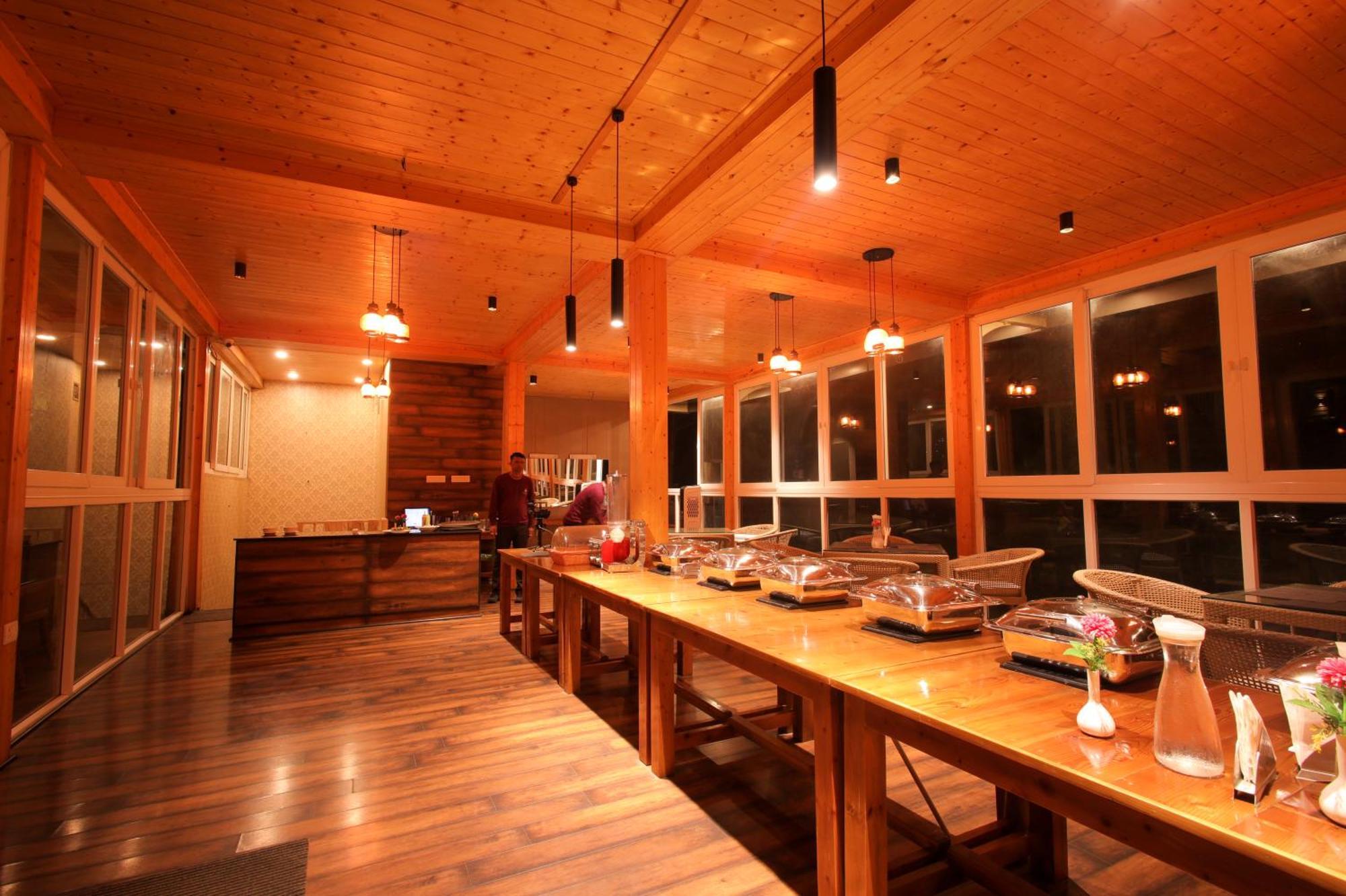 The Woods Retreat Hotell Lansdowne Exteriör bild