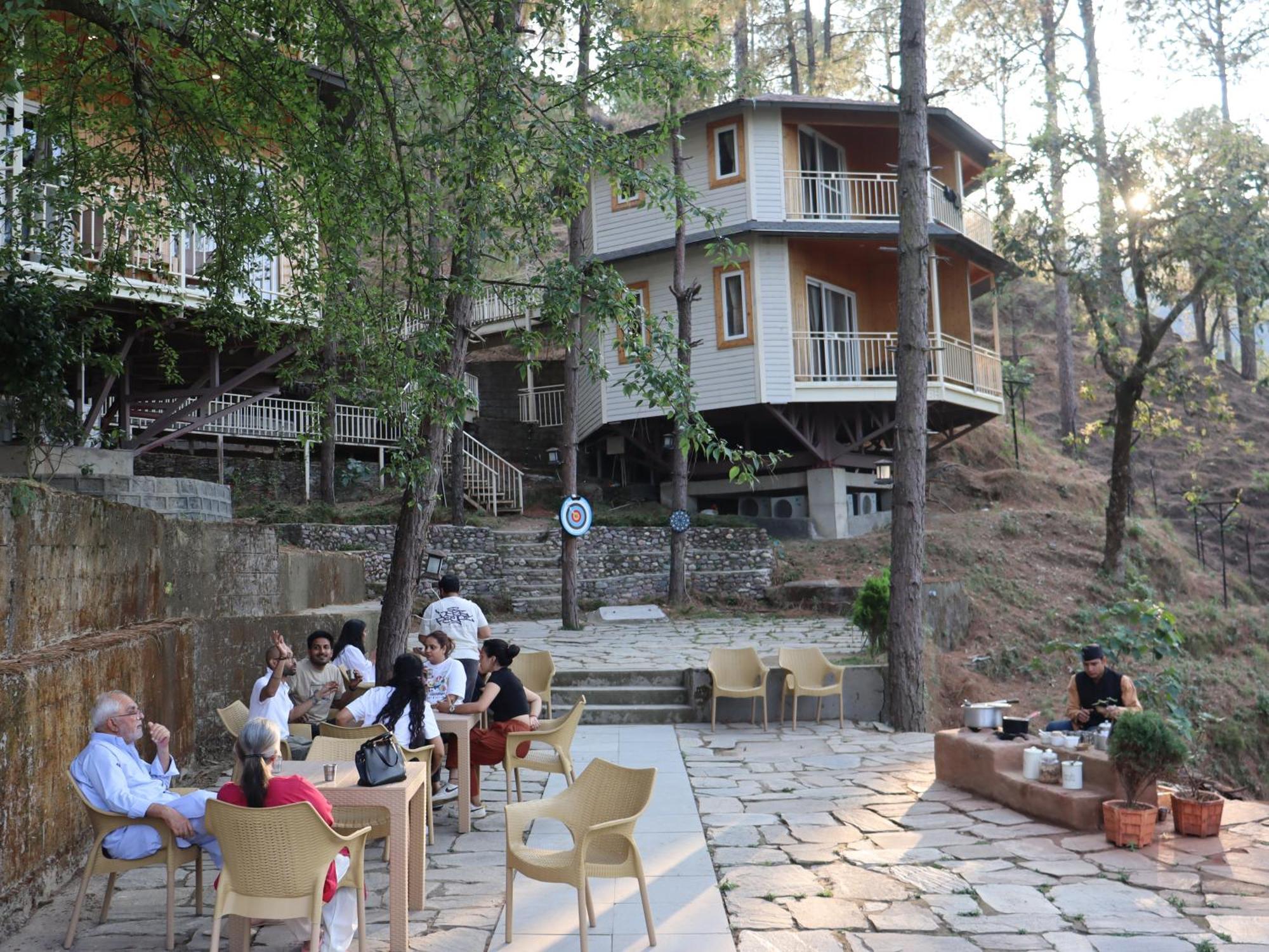 The Woods Retreat Hotell Lansdowne Exteriör bild
