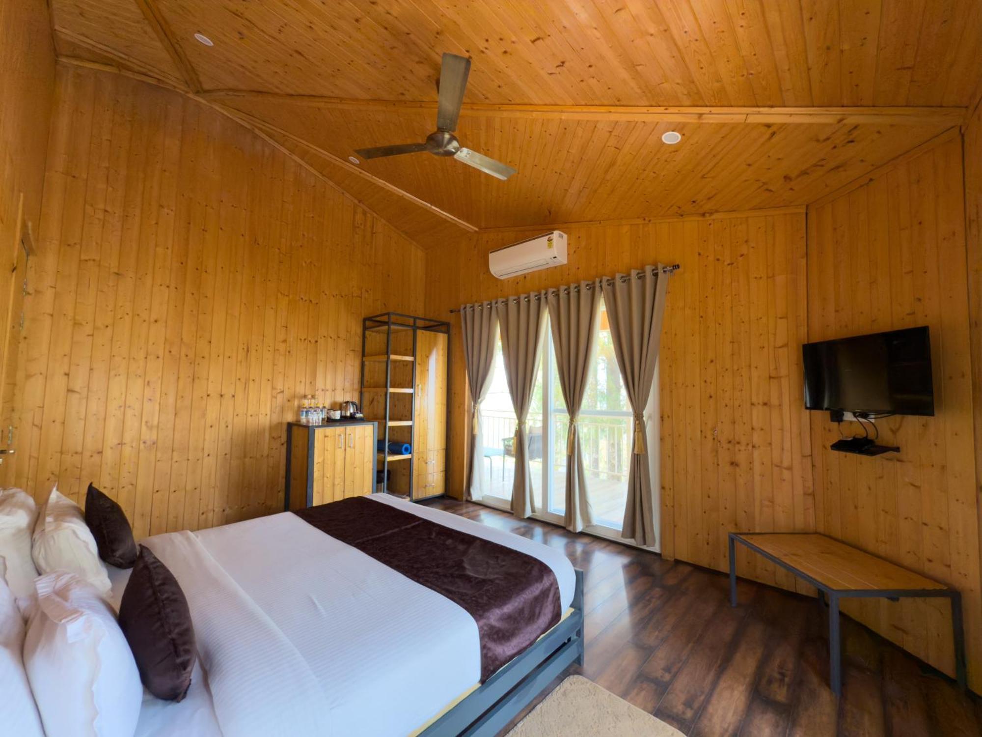 The Woods Retreat Hotell Lansdowne Exteriör bild